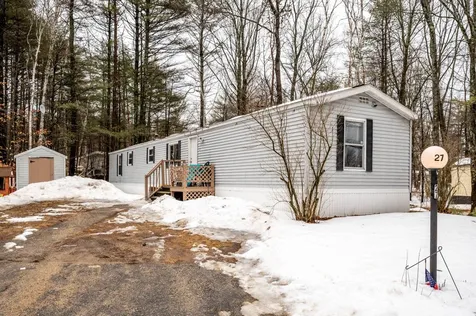 27 Brownstone Lane Rochester NH 03867