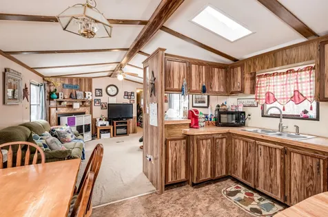 27 Brownstone Lane Rochester NH 03867
