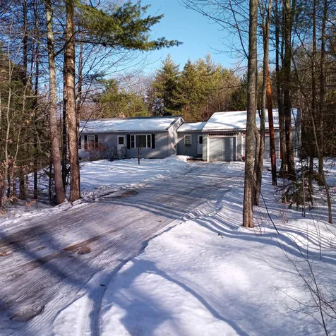 31 Daroska Road Pittsfield NH 03263