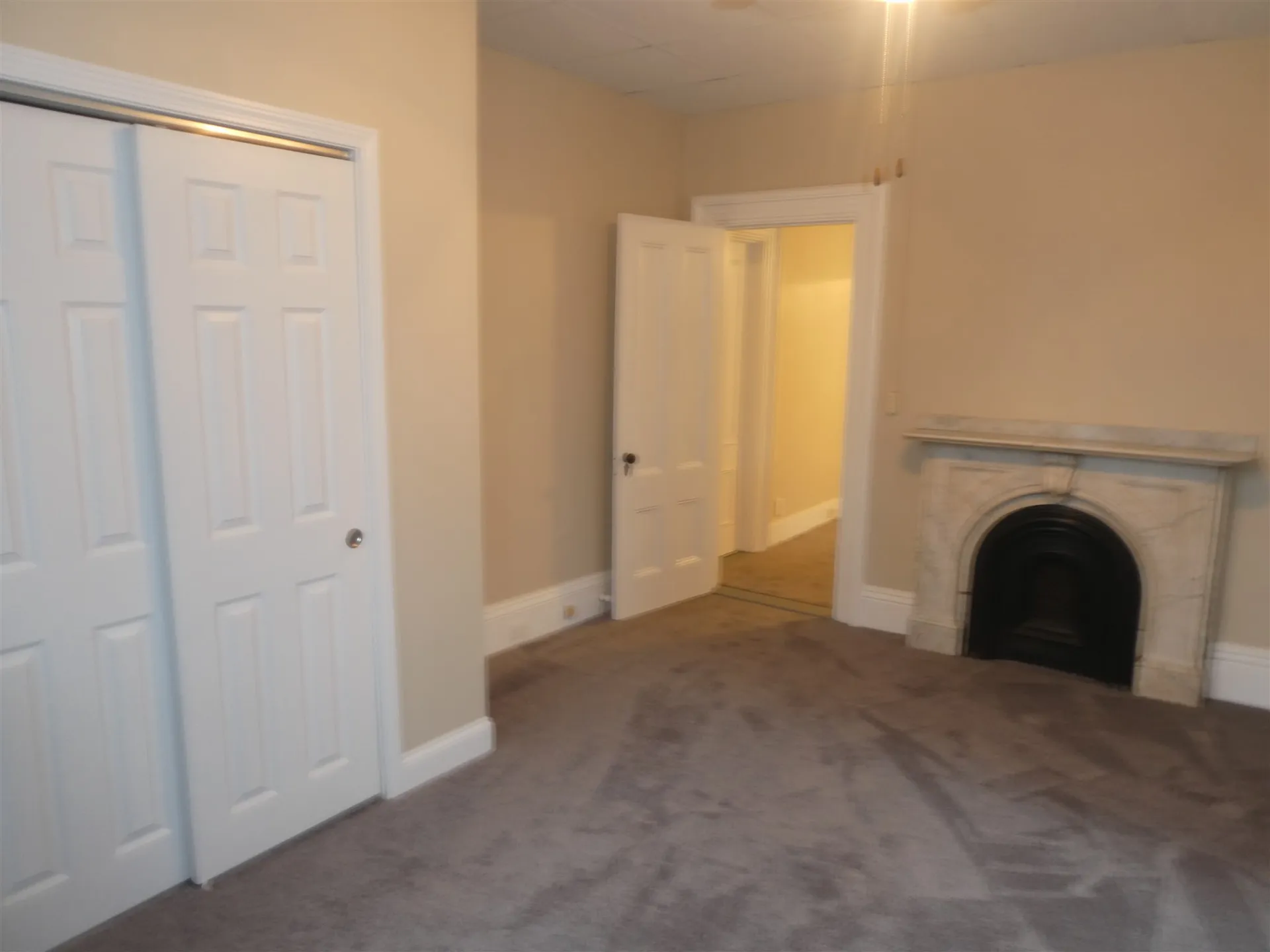 31-33 Walnut Street Manchester NH 03104