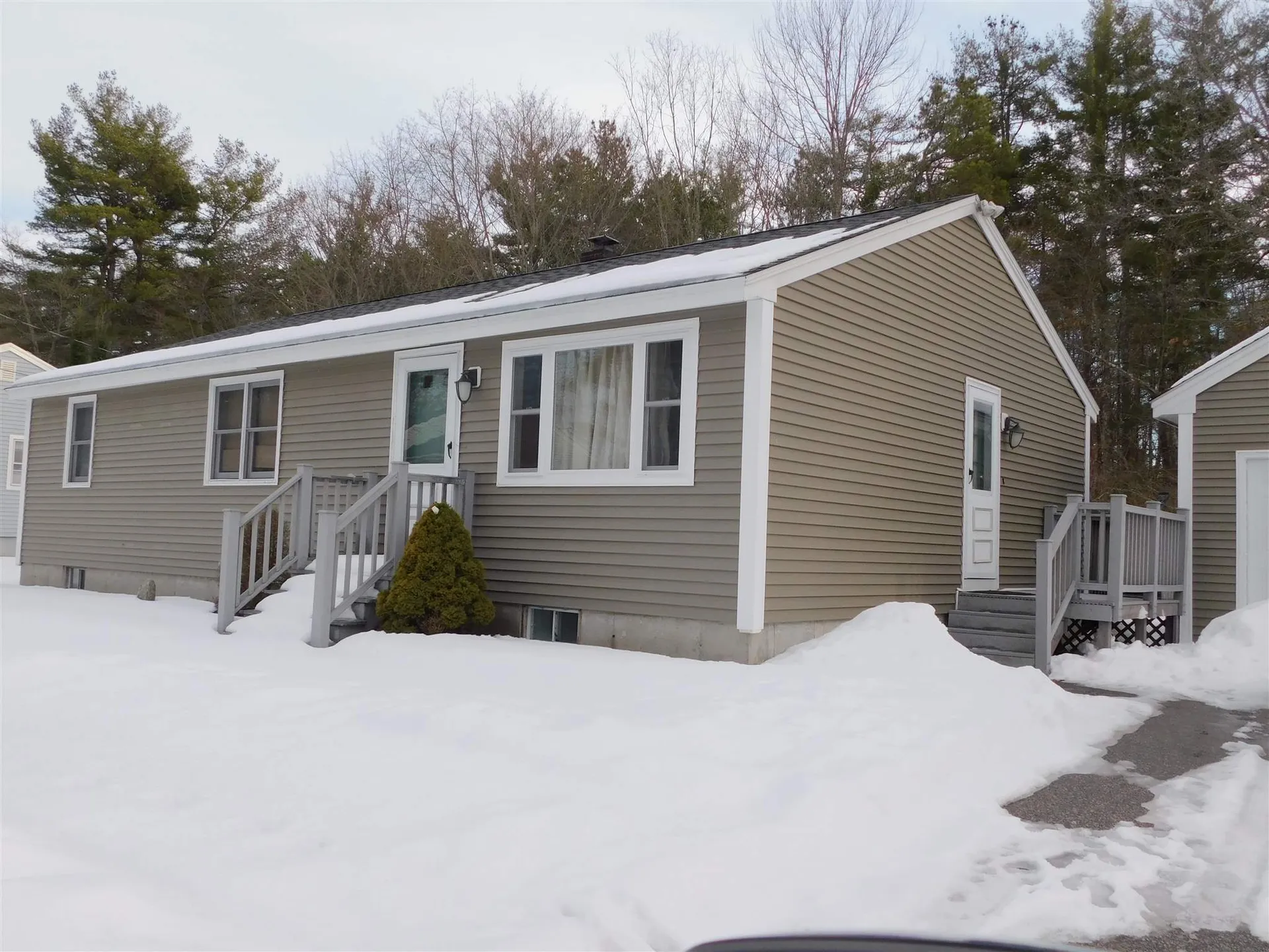 3 Juanita Avenue Raymond NH 03077