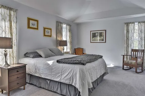 16 Meetinghouse Road Keene NH 03431-2065