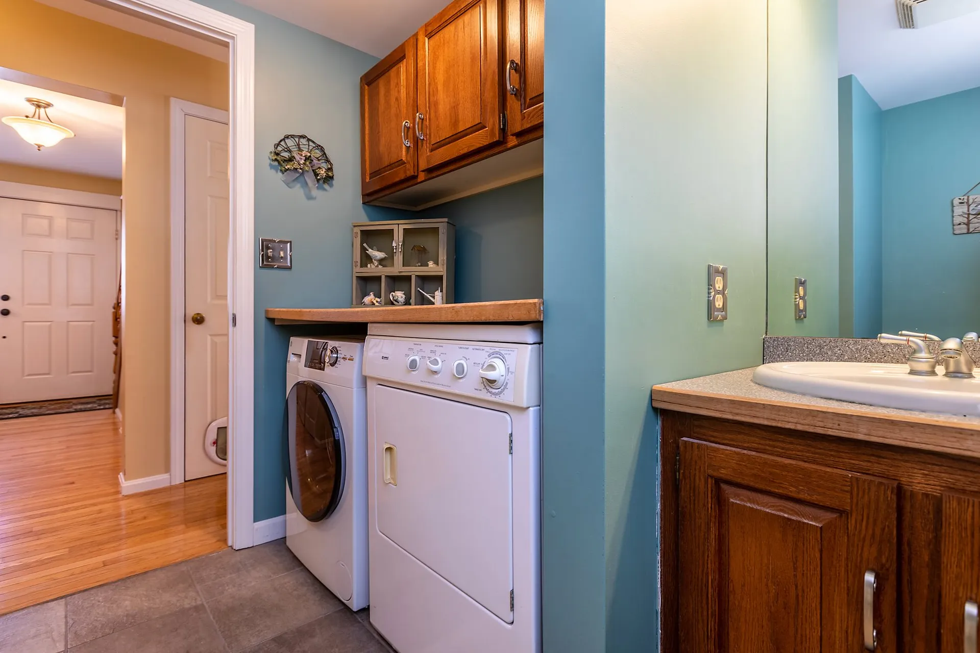 192 Cross Street Hartford VT 05059