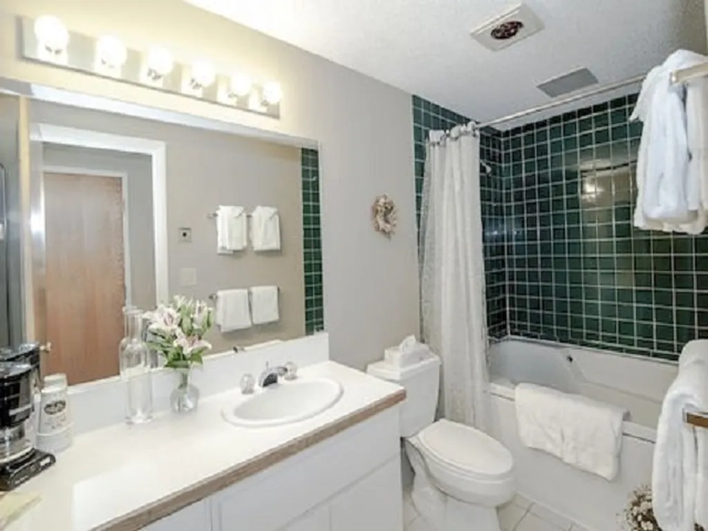 48 Cooper Memorial Drive Lincoln NH 03251