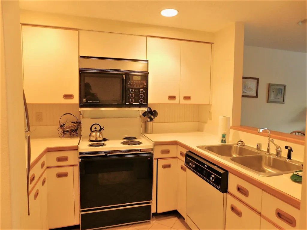48 Cooper Memorial Drive Lincoln NH 03251