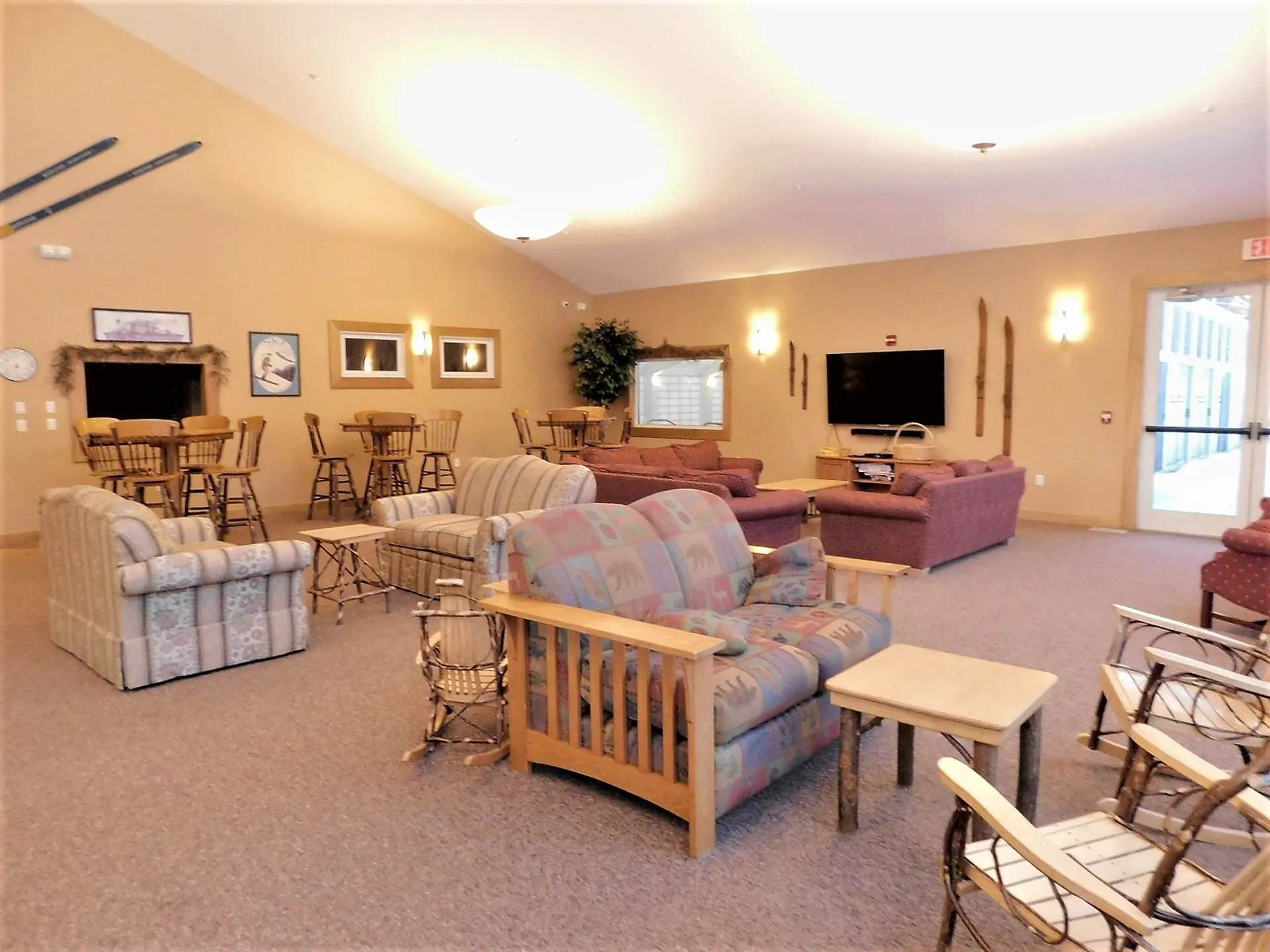 48 Cooper Memorial Drive Lincoln NH 03251