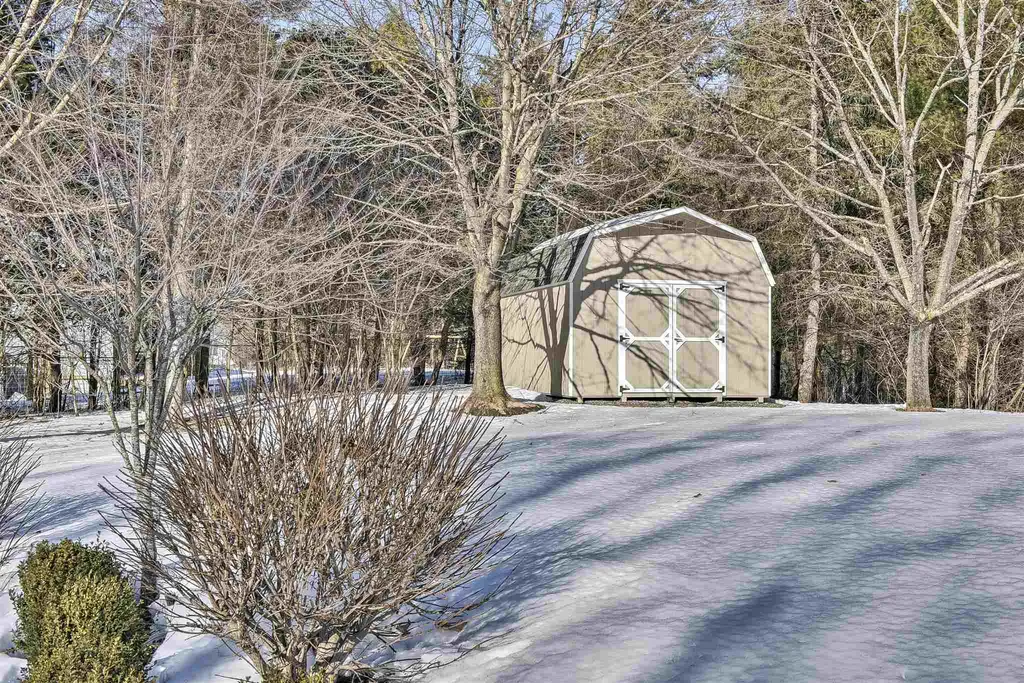 85 Foley Road Chesterfield NH 03443