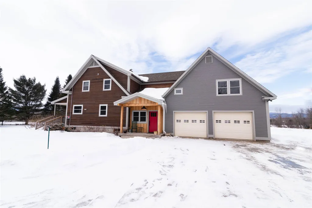 751 Kneeland Flats Waterbury VT 05676