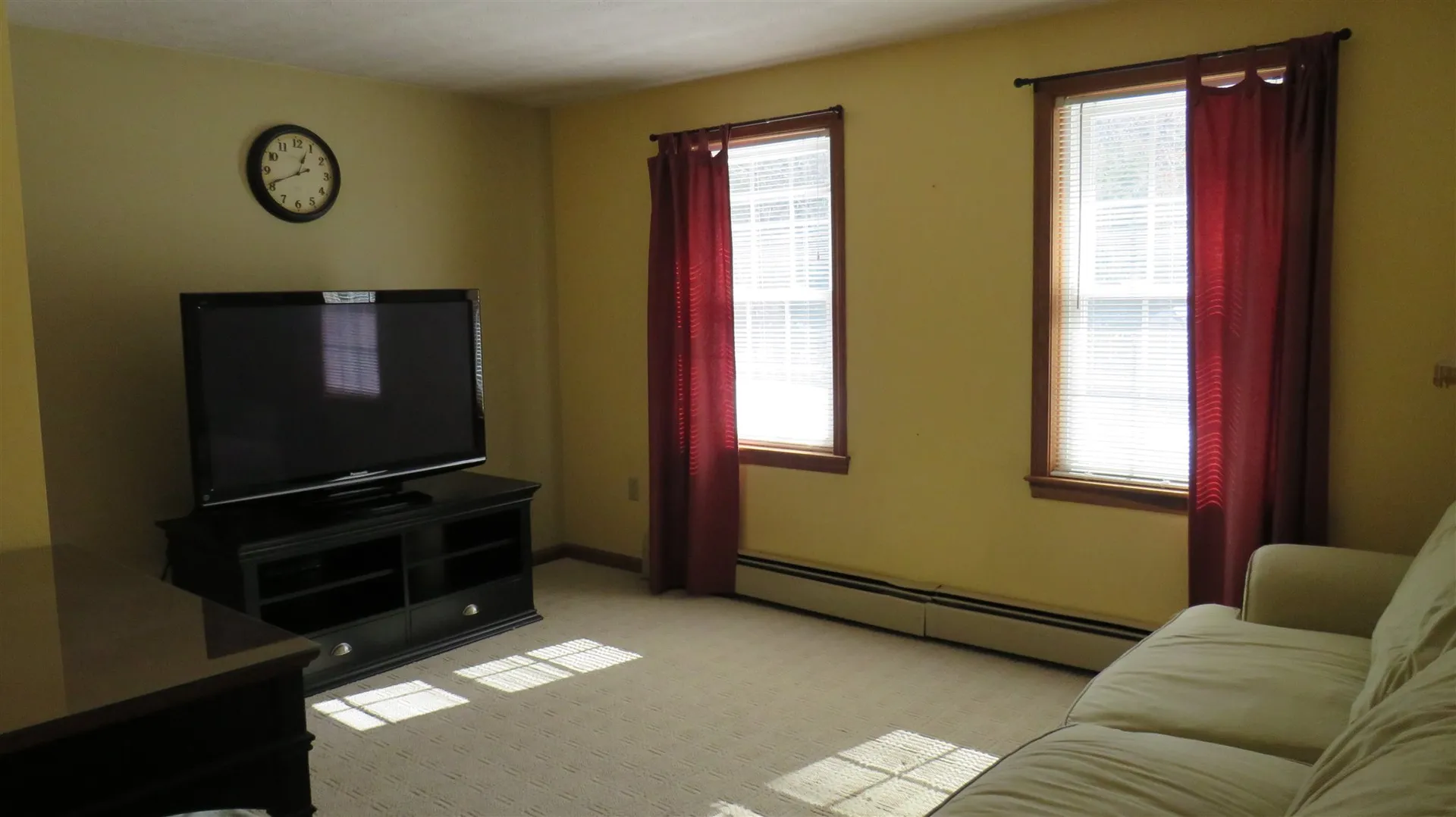 1 Center Street Litchfield NH 03052