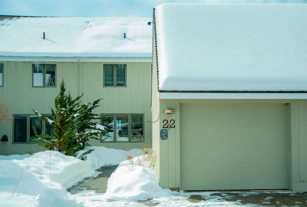 2 Mountain West Drive Wolfeboro NH 03894