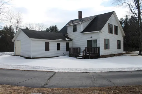 67 S Village Road Loudon NH 03307