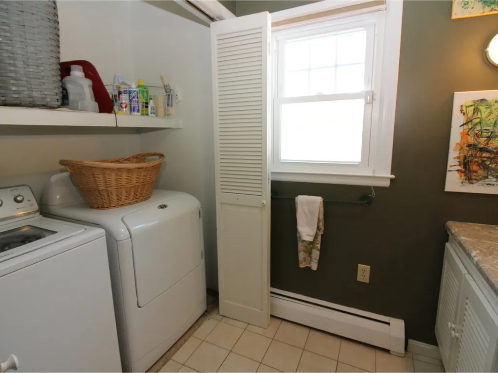 84 Deforest Heights Burlington VT 05401