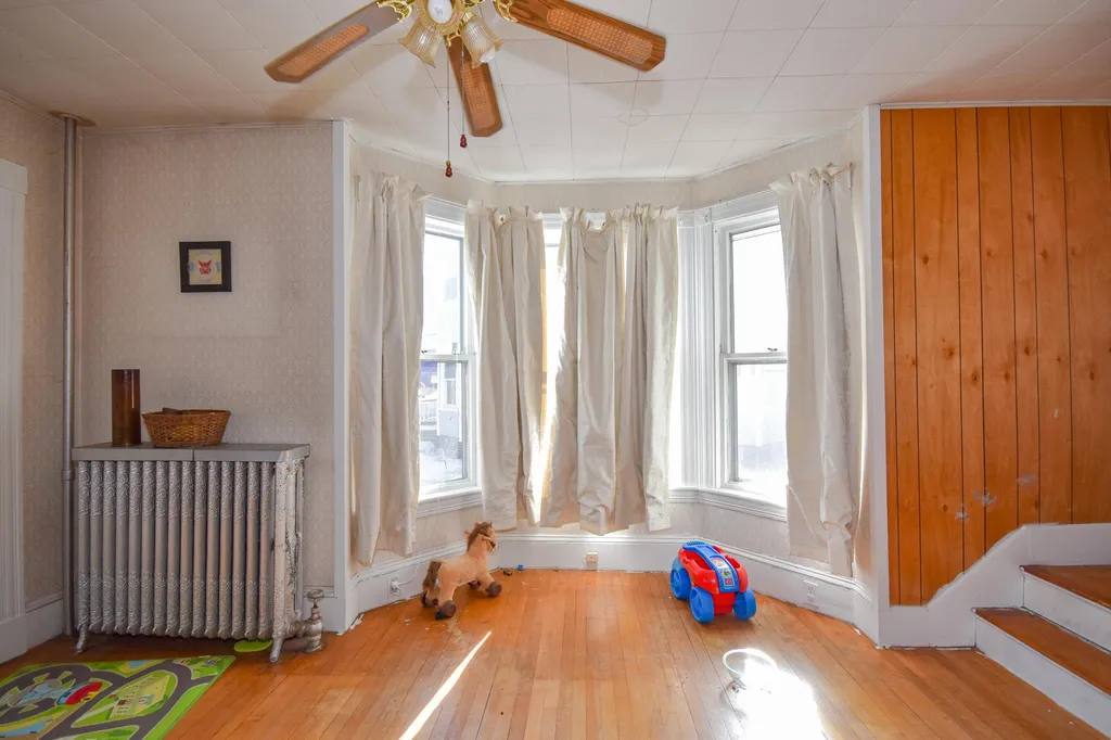 3 Sheridan Avenue Rochester NH 03867