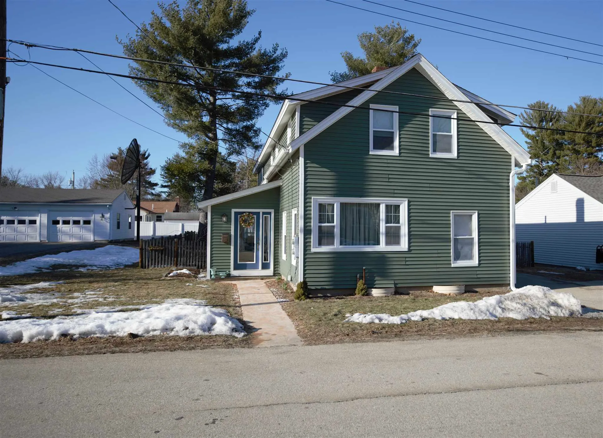 10 Roby Road Nashua NH 03064