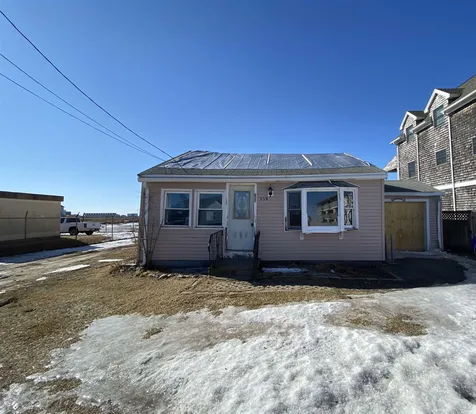 559 Winnacunnet Road Hampton NH 03842