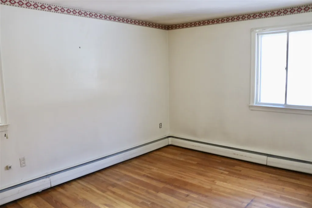 23 Sylvan Road North Hampton NH 03862