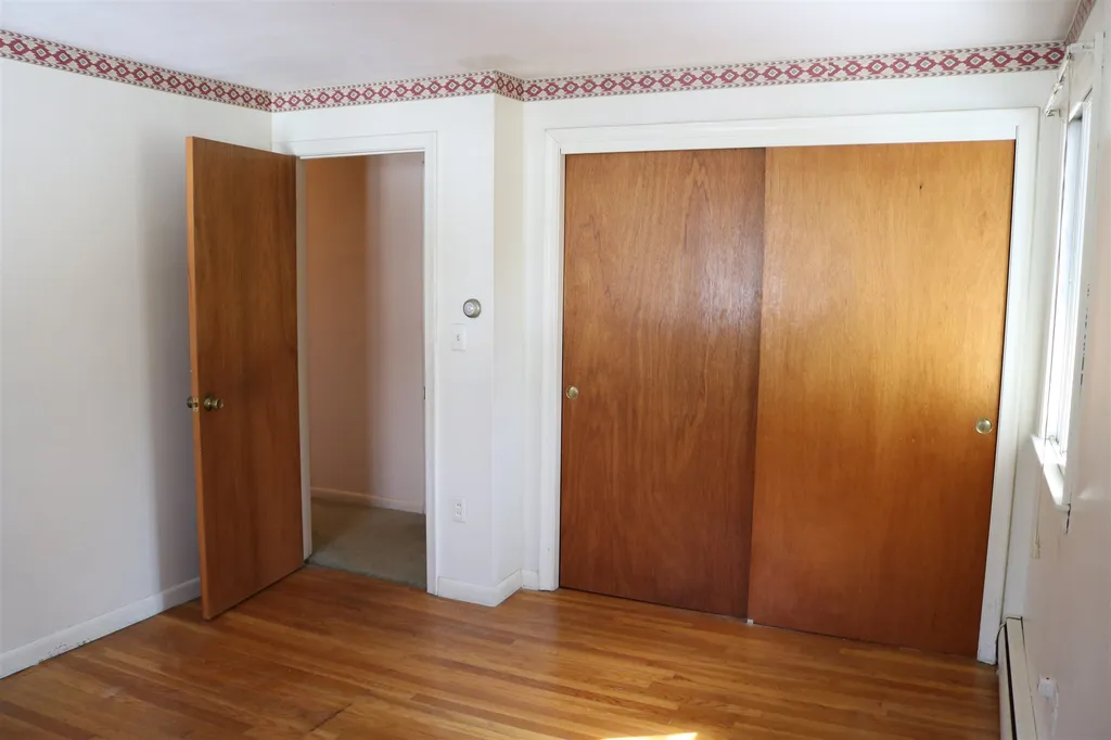 23 Sylvan Road North Hampton NH 03862