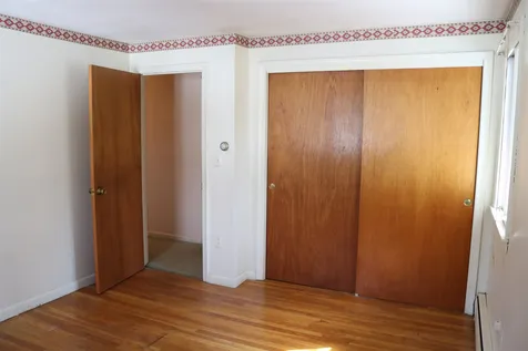 23 Sylvan Road North Hampton NH 03862