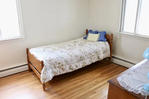 23 Sylvan Road North Hampton NH 03862