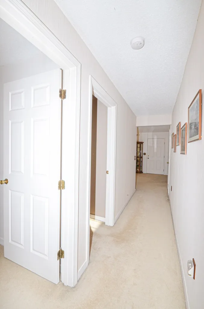 8 Northbrook Drive Manchester NH 03102