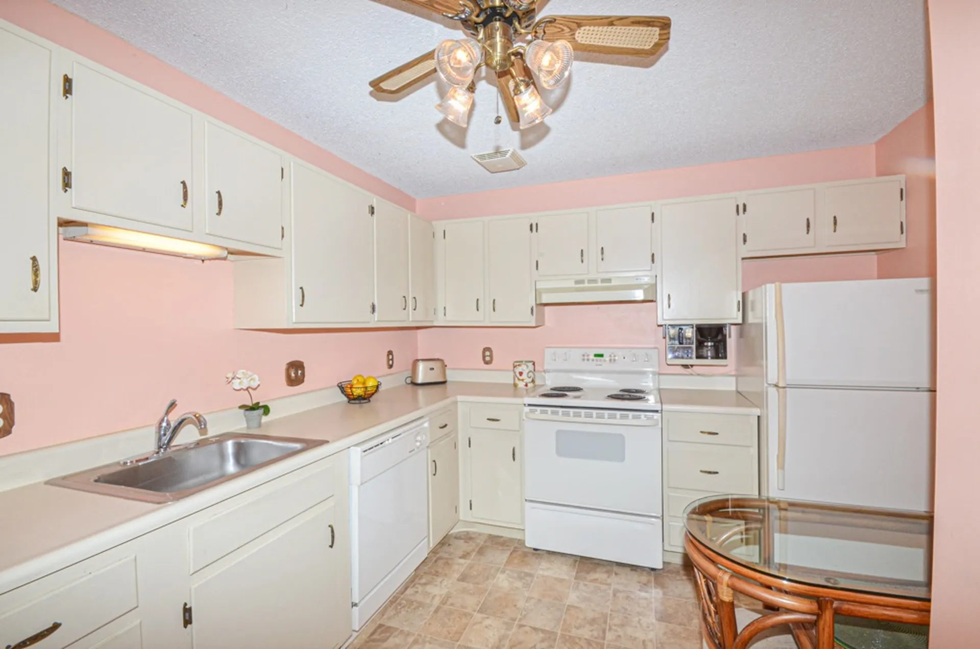 8 Northbrook Drive Manchester NH 03102
