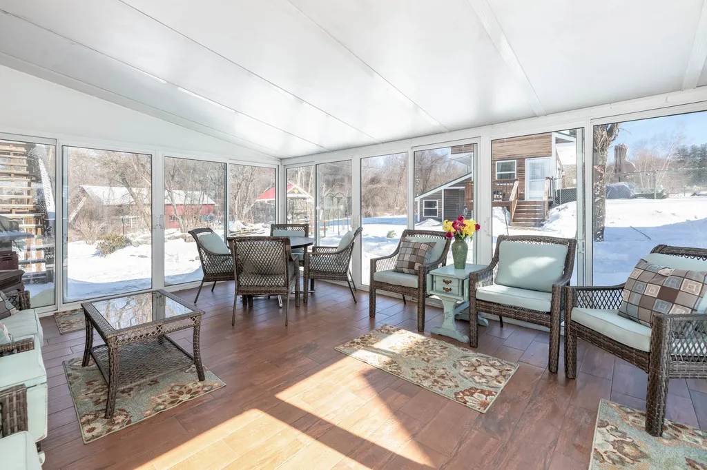 60 Old Lake Shore Road Gilford NH 03249