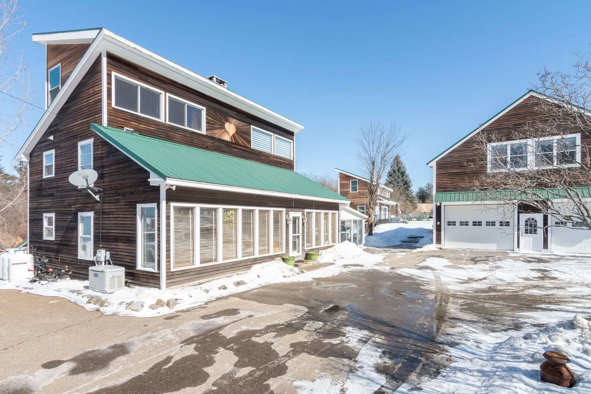 60 Old Lake Shore Road Gilford NH 03249