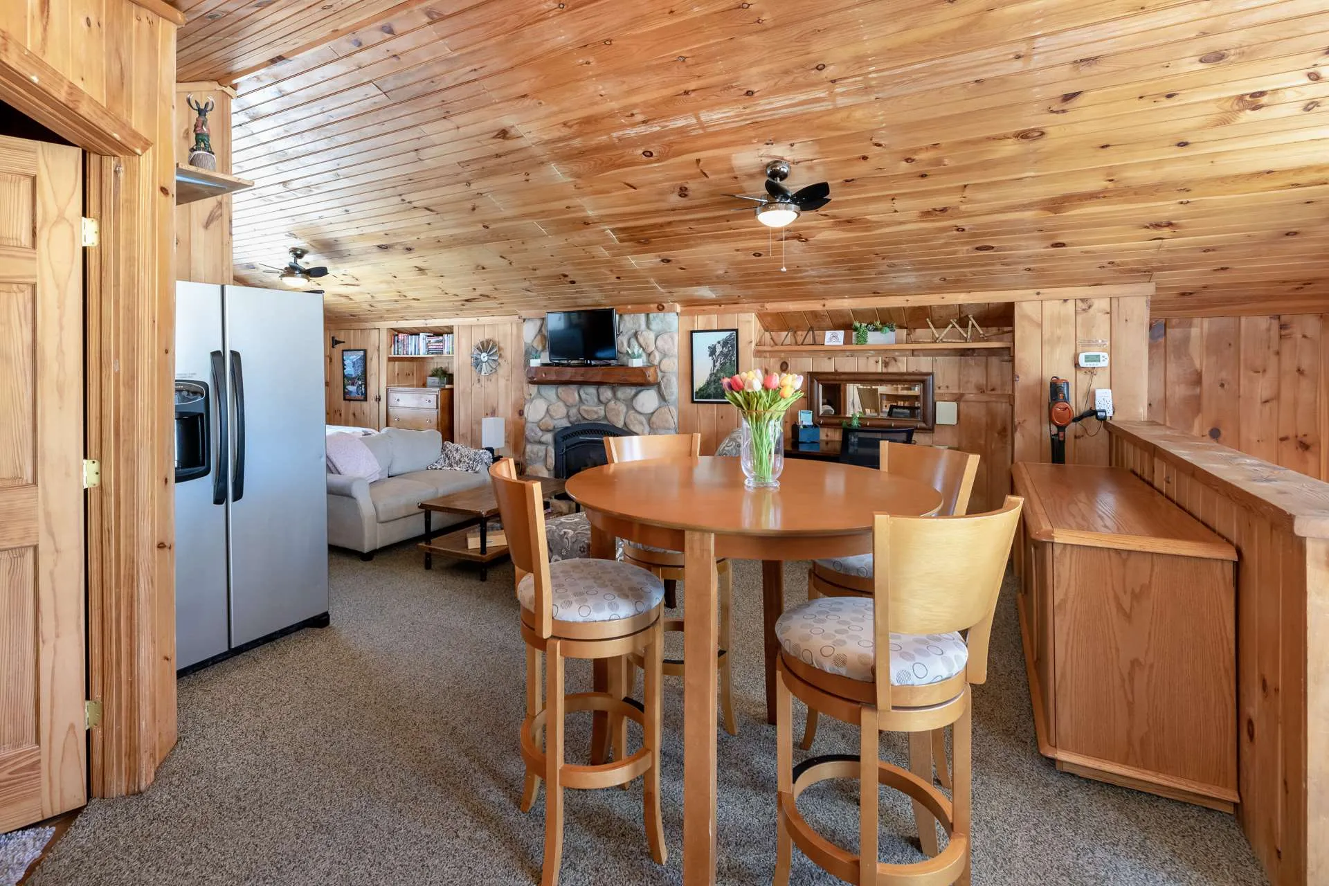60 Old Lake Shore Road Gilford NH 03249