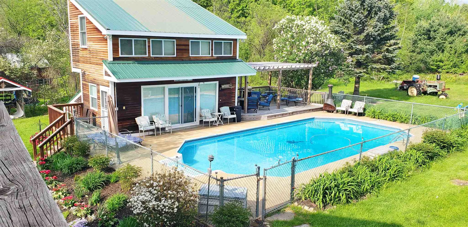 60 Old Lake Shore Road Gilford NH 03249