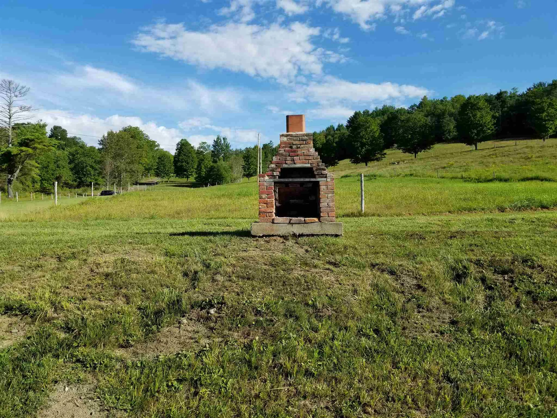 66 Hanson Road Tunbridge VT 05077