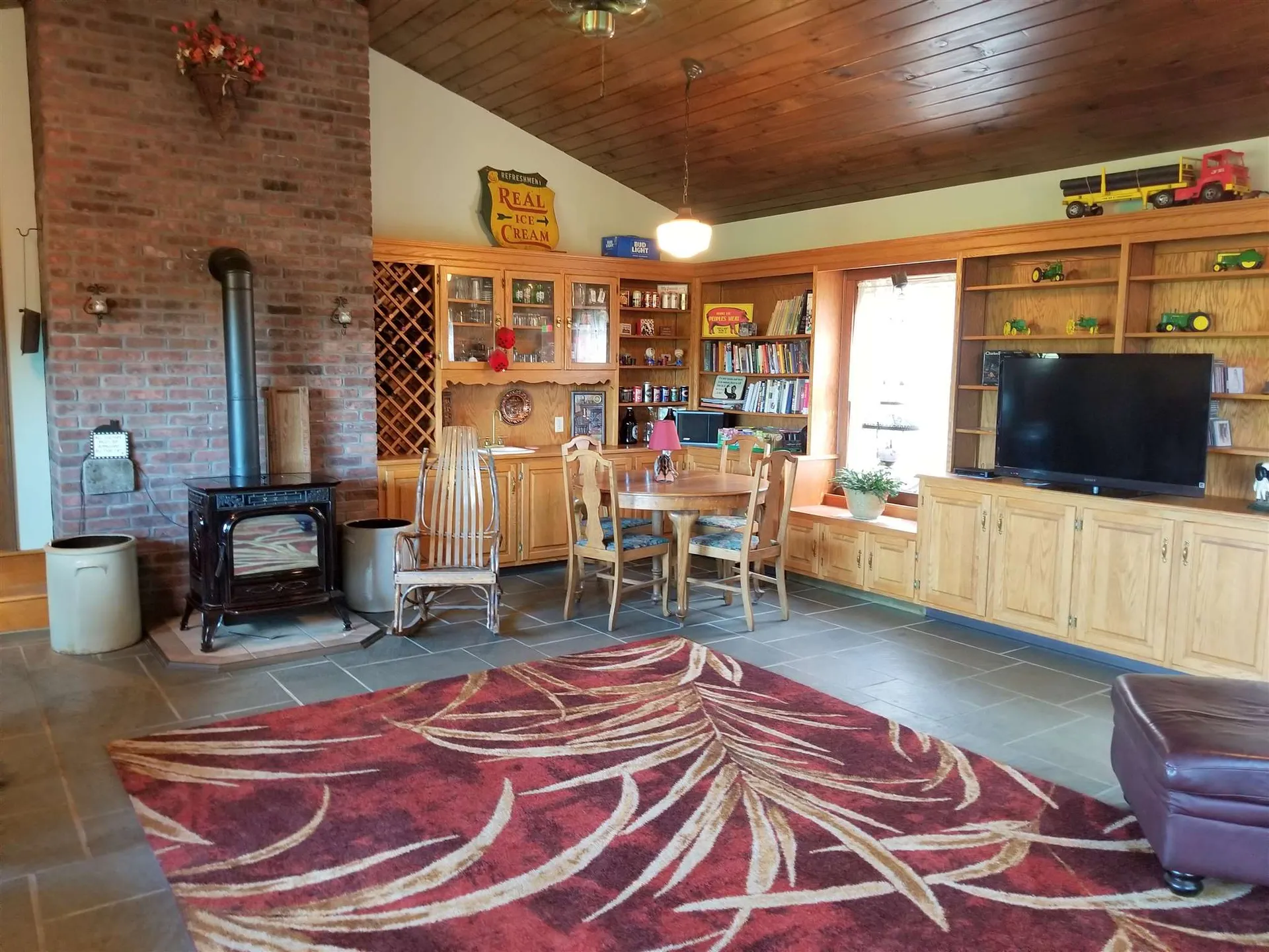 66 Hanson Road Tunbridge VT 05077