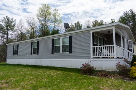 76 Seneca Street Rochester NH 03867
