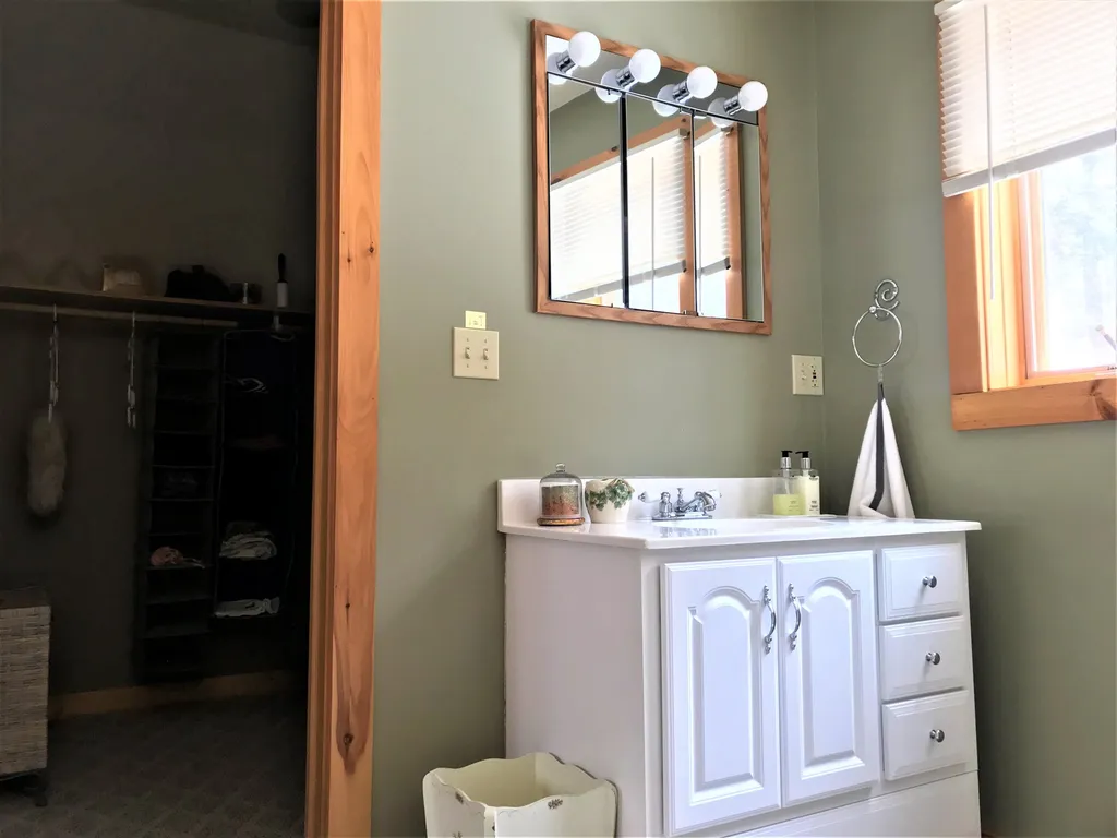 509 Silver Lane Wardsboro VT 05355