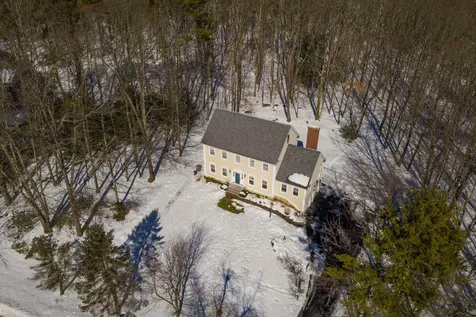 11 Bassett Lane Newfields NH 03856