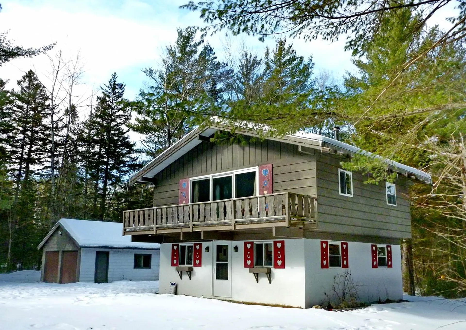 42 Gingerbread Road Easton NH 03580