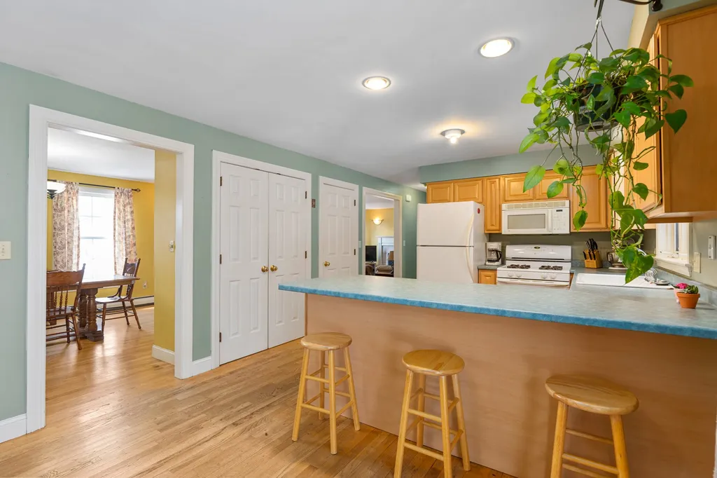 12 Mathes Hill Drive Dover NH 03820