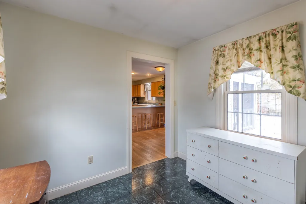 12 Mathes Hill Drive Dover NH 03820