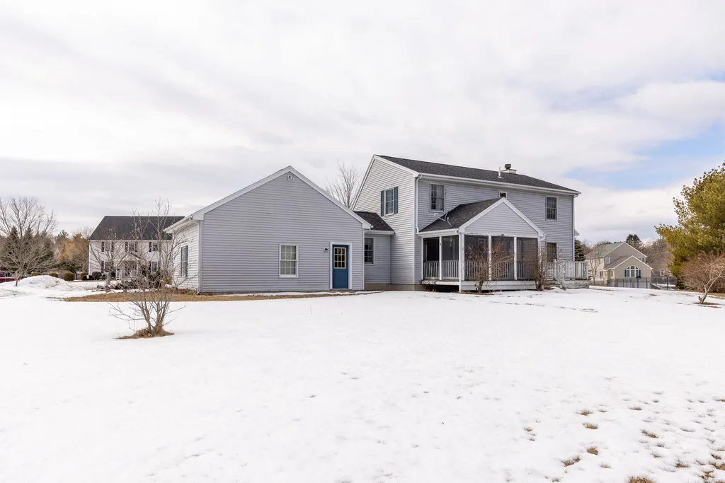 12 Mathes Hill Drive Dover NH 03820