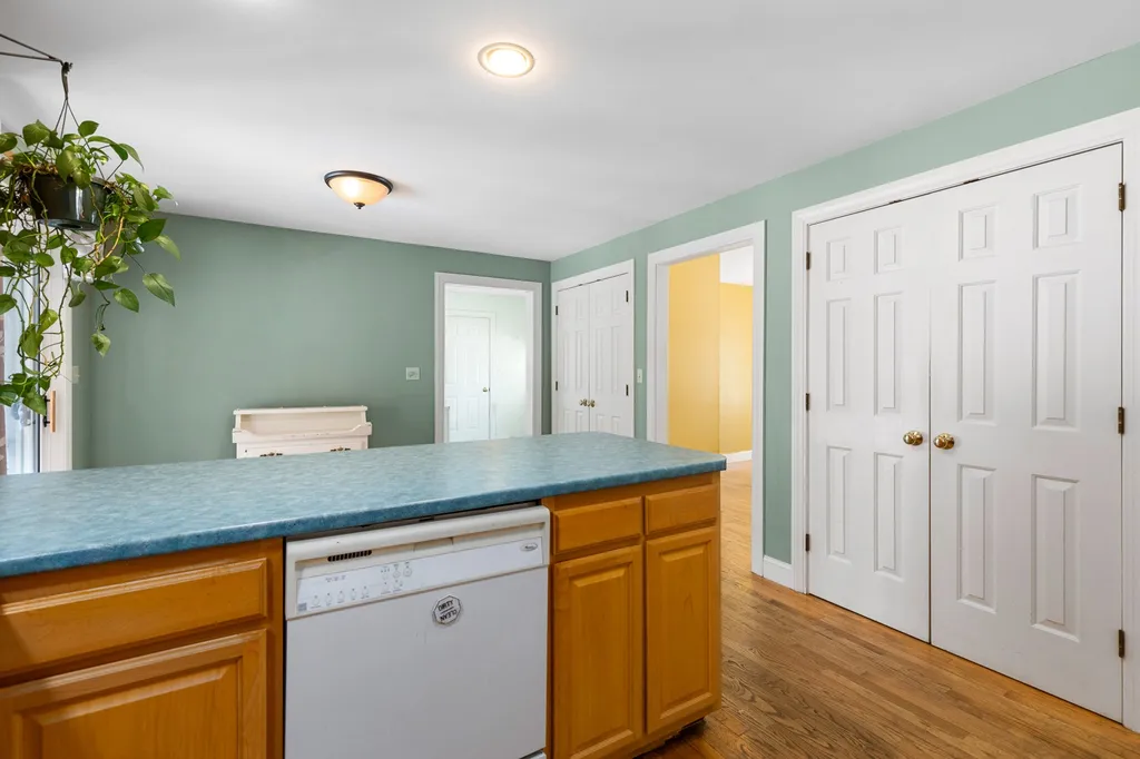 12 Mathes Hill Drive Dover NH 03820