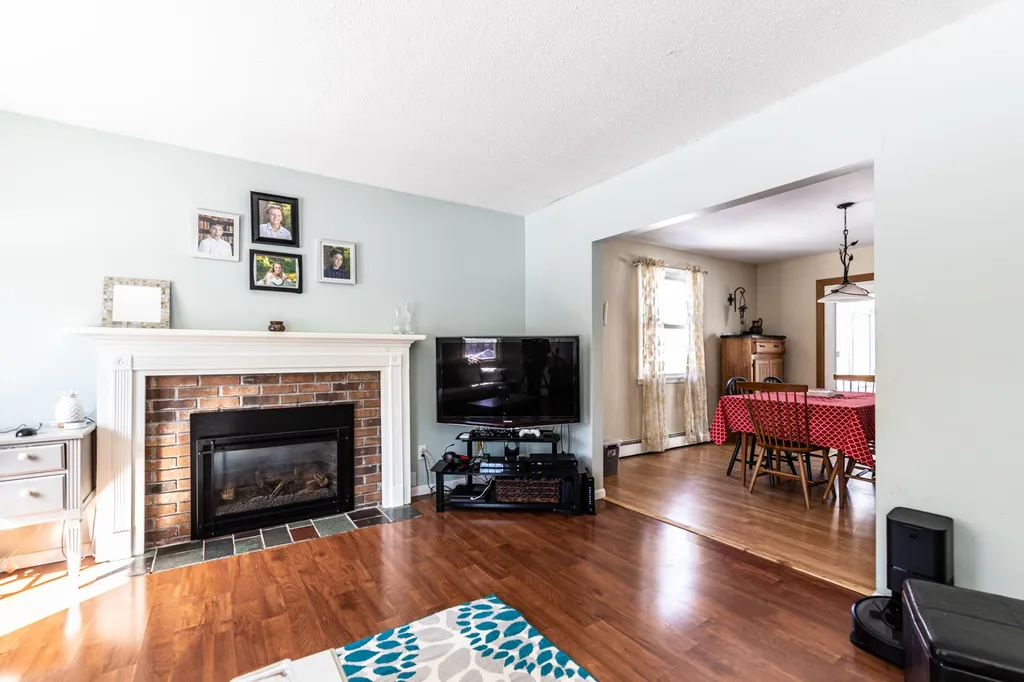 52 Greenbriar Drive Essex VT 05452