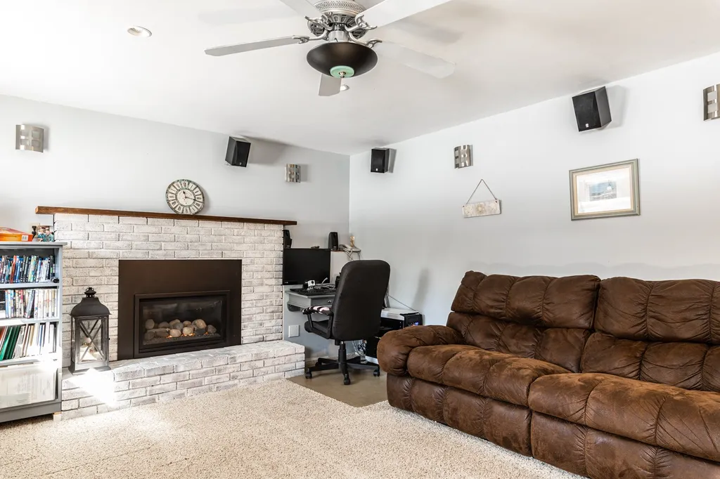 52 Greenbriar Drive Essex VT 05452
