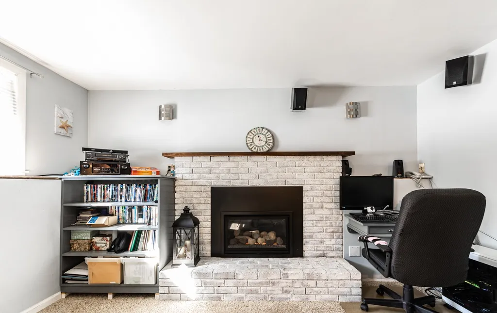 52 Greenbriar Drive Essex VT 05452