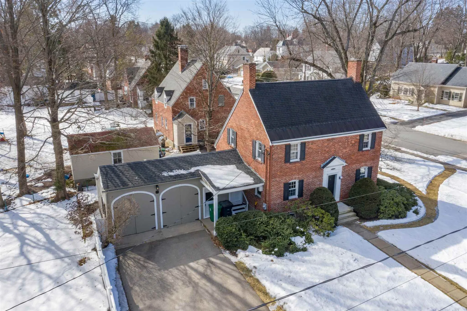 35 Chester Street Nashua NH 03064