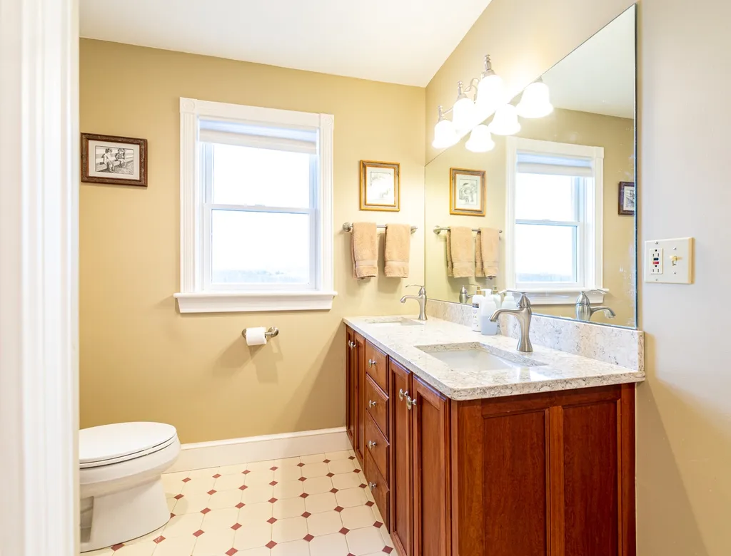 4310 Snake Mountain Road Weybridge VT 05753