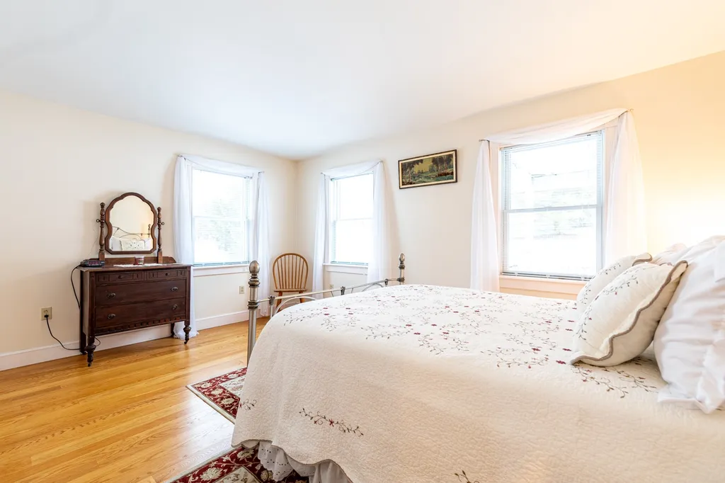 4310 Snake Mountain Road Weybridge VT 05753