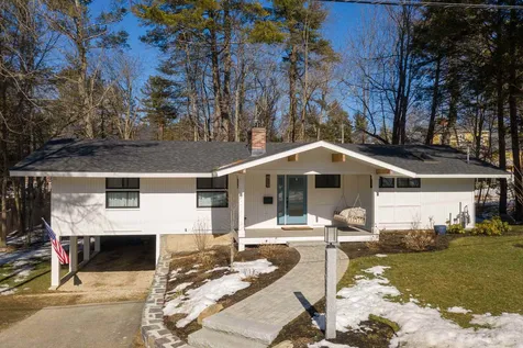 1 Hoitt Drive Durham NH 03824