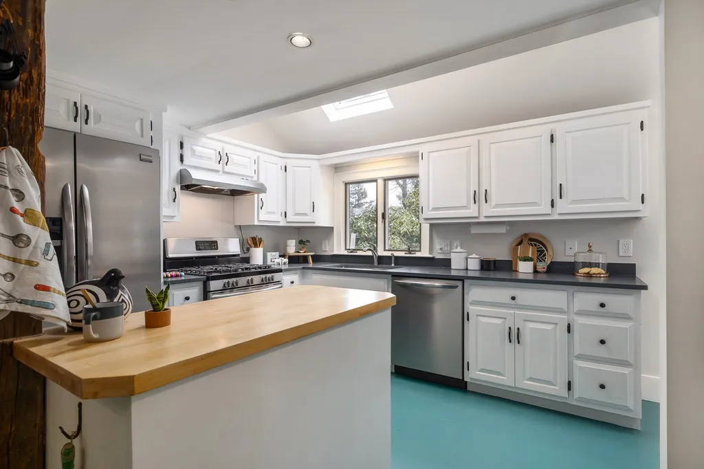 213 South Street Portsmouth NH 03801