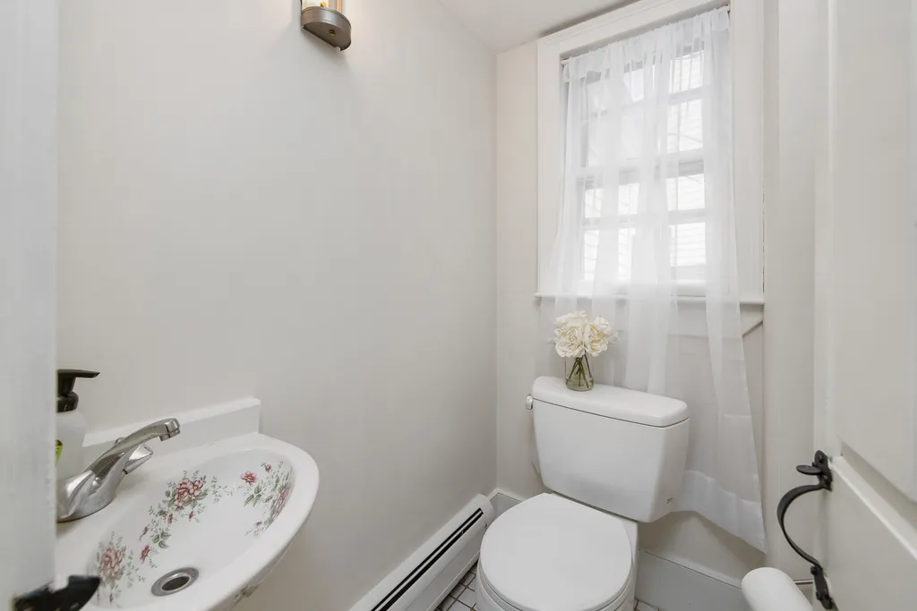 213 South Street Portsmouth NH 03801