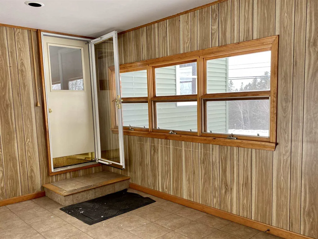 107 Portland Street Lancaster NH 03584