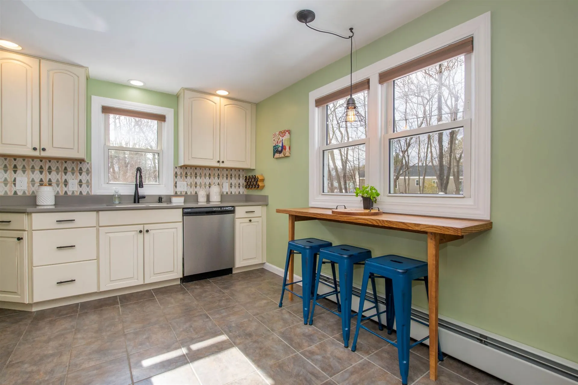 6 Joyce Street Somersworth NH 03878